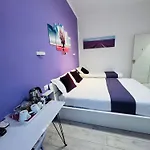 Guest house Le Stelle Di Martina- - La Spezia