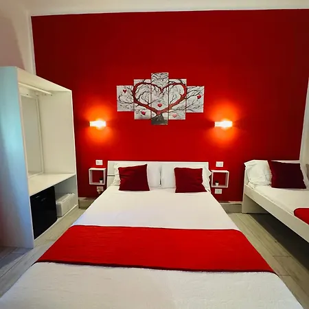 Konukevi Le Stelle Di Martina- - 4*
